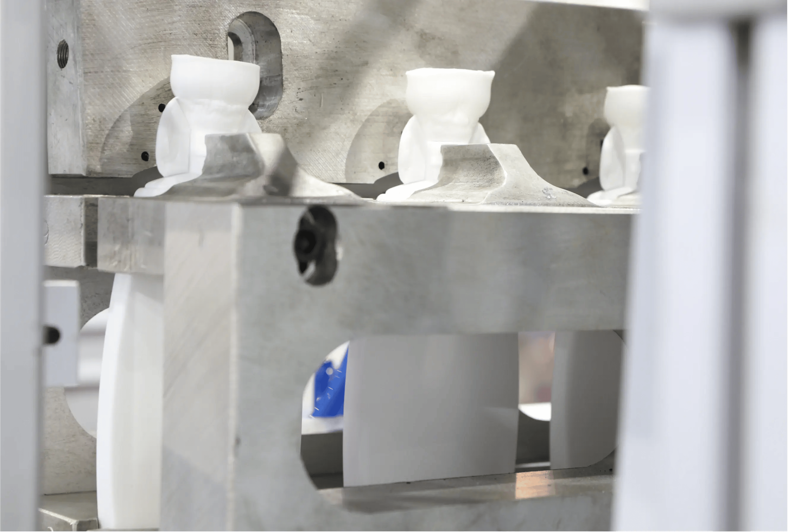 moulding plastic